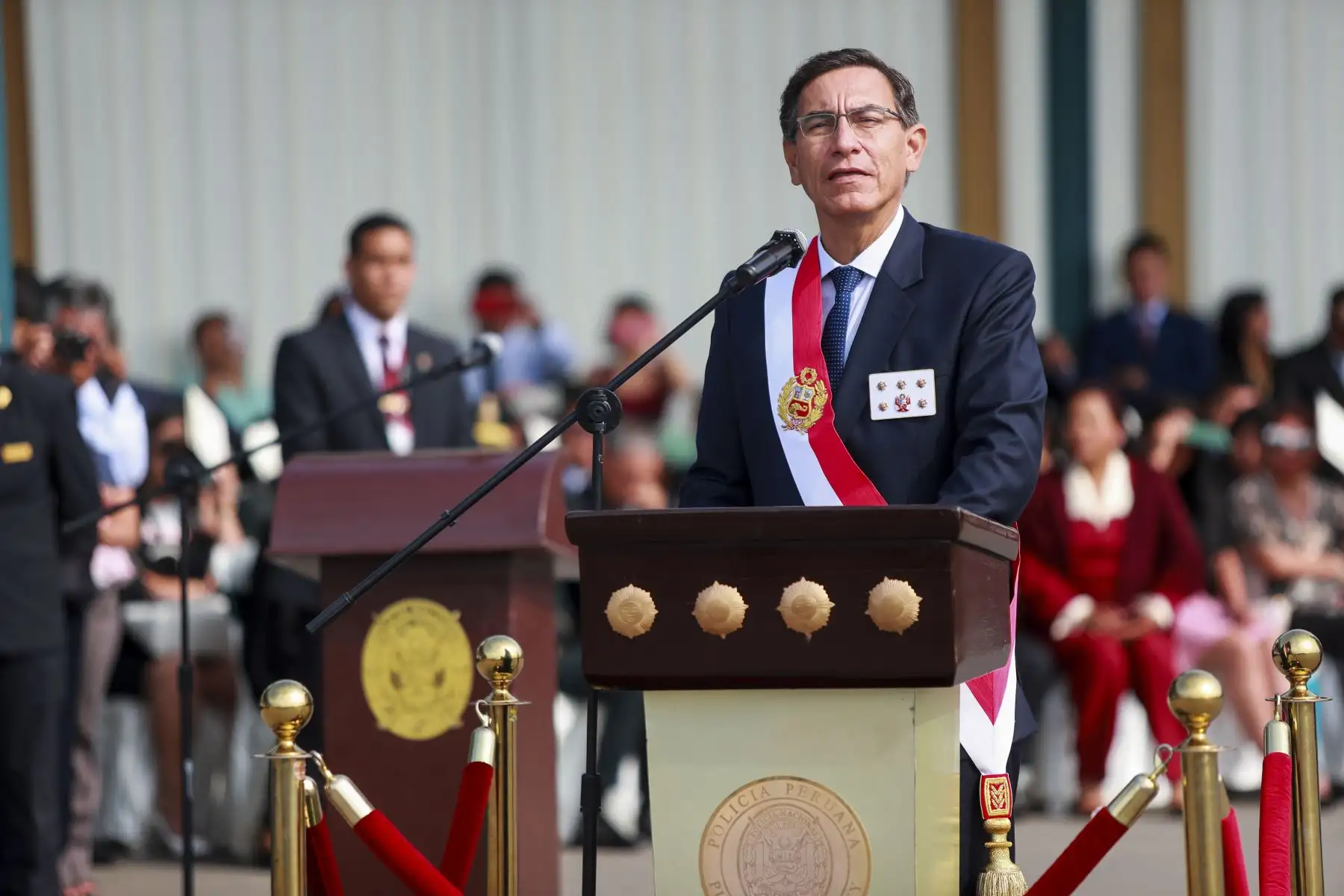 El presidente de la República,Martín Vizcarra, paticipó de la ceremonia de clausura del año académico y graduación de 164 alféreces promoción 2020 “Comandante PNP Felipe Carmelo Andrade Arroyo”, de la escuela de oficiales de la Policía Nacional del Perú.
Foto: ANDINA/ Prensa Presidencia