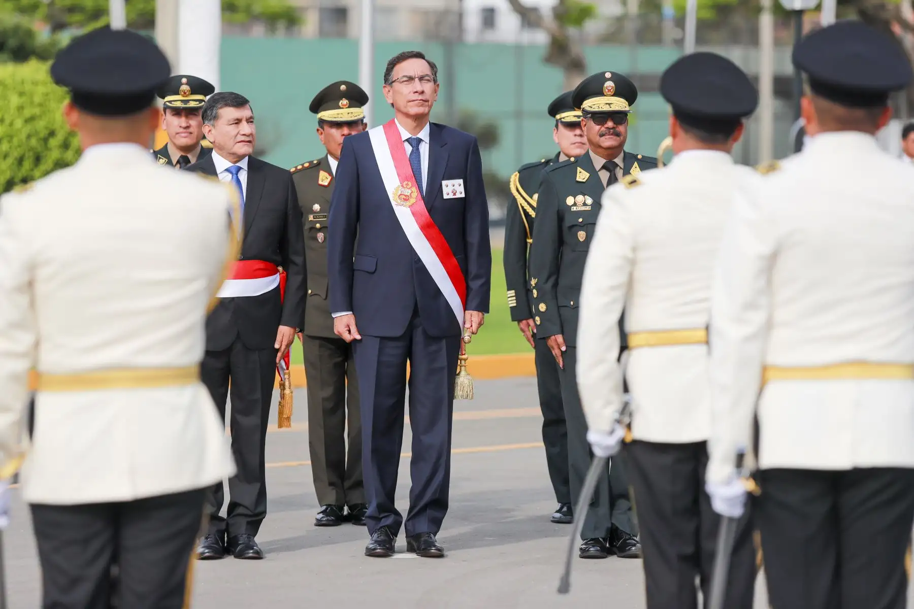 El presidente de la República,Martín Vizcarra, paticipó de la ceremonia de clausura del año académico y graduación de 164 alféreces promoción 2020 “Comandante PNP Felipe Carmelo Andrade Arroyo”, de la escuela de oficiales de la Policía Nacional del Perú.
Foto: ANDINA/ Prensa Presidencia