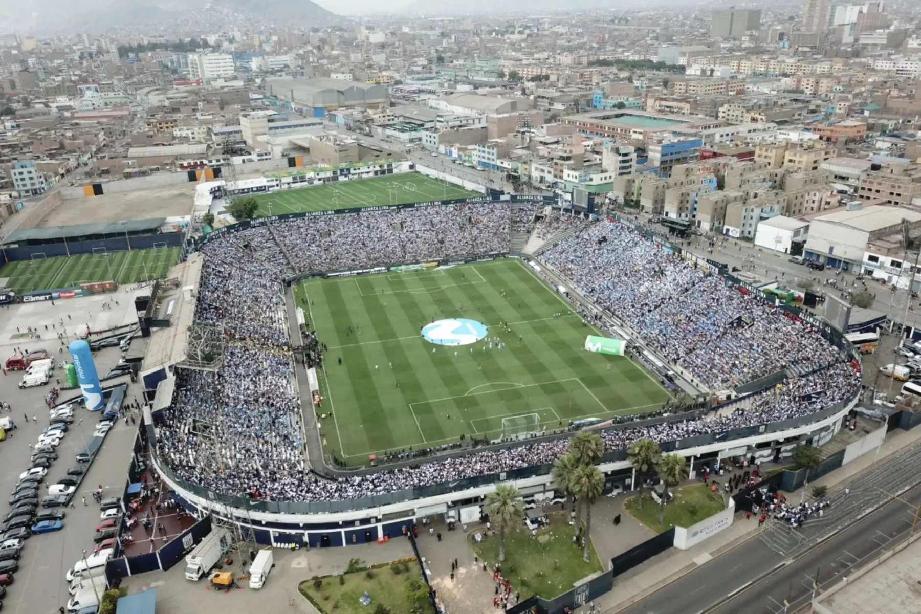 Vista panorámica del estadio Alejandro Villanueva en el partido entre Alianza Lima y Binacional por  la gran final del fútbol peruano .
Foto: ANDINA/Juan Carlos Guzmán