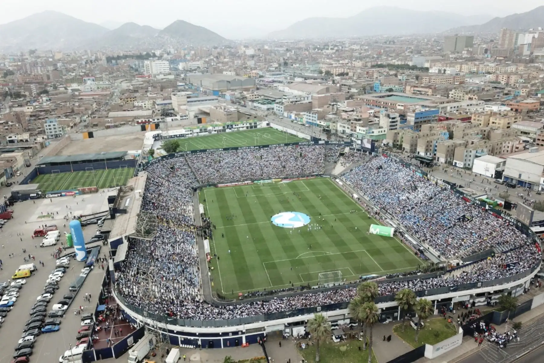 Vista panorámica del estadio Alejandro Villanueva en el partido entre Alianza Lima y Binacional por  la gran final del fútbol peruano .
Foto: ANDINA/Juan Carlos Guzmán
