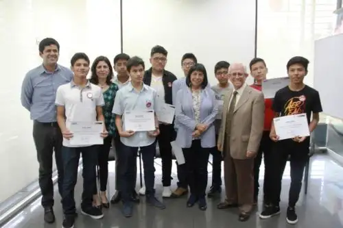 Escolares peruanos ganan medallas en olimpiada internacional de matemática. Foto: ANDINA/Difusión.