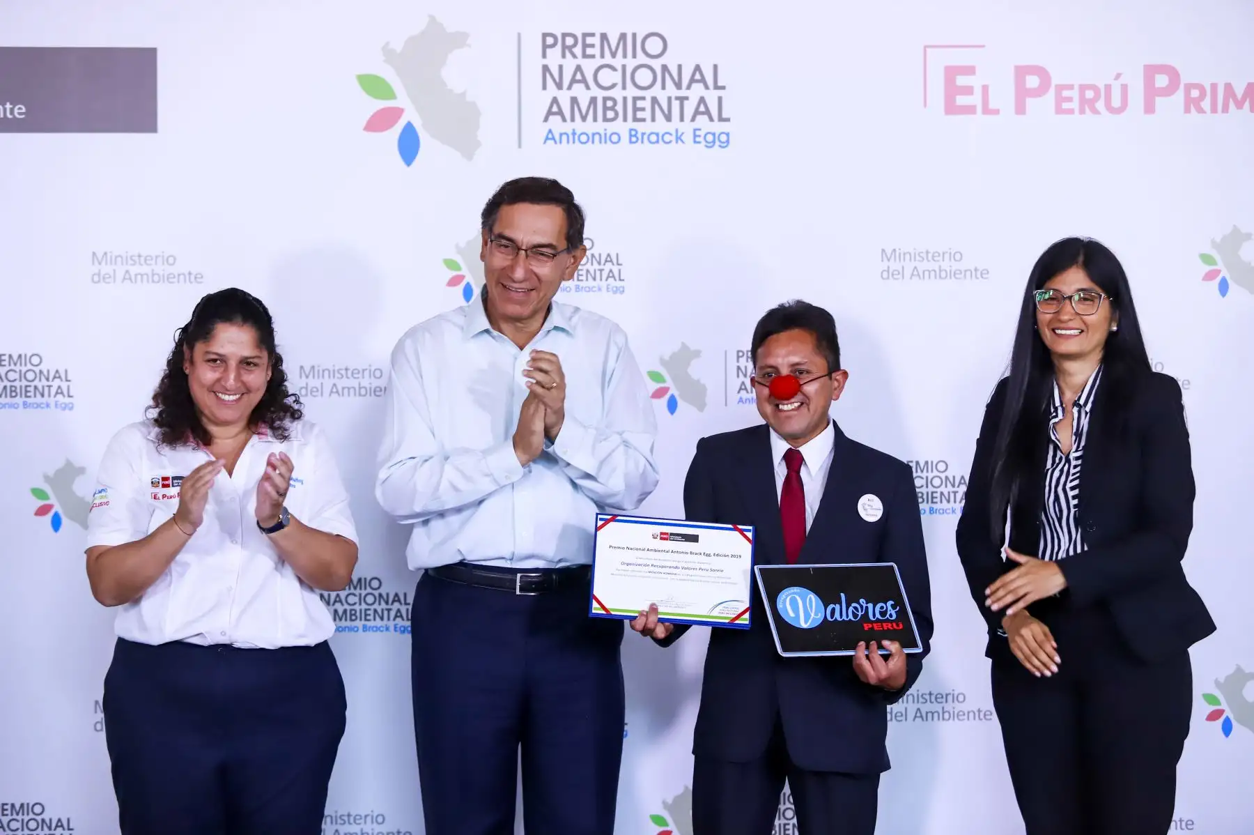 Presidente de la República, Martín Vizcarra, preside la ceremonia de entrega del Premio Nacional Ambiental Antonio Brack Egg.
Foto: ANDINA/ Prensa Presidencia