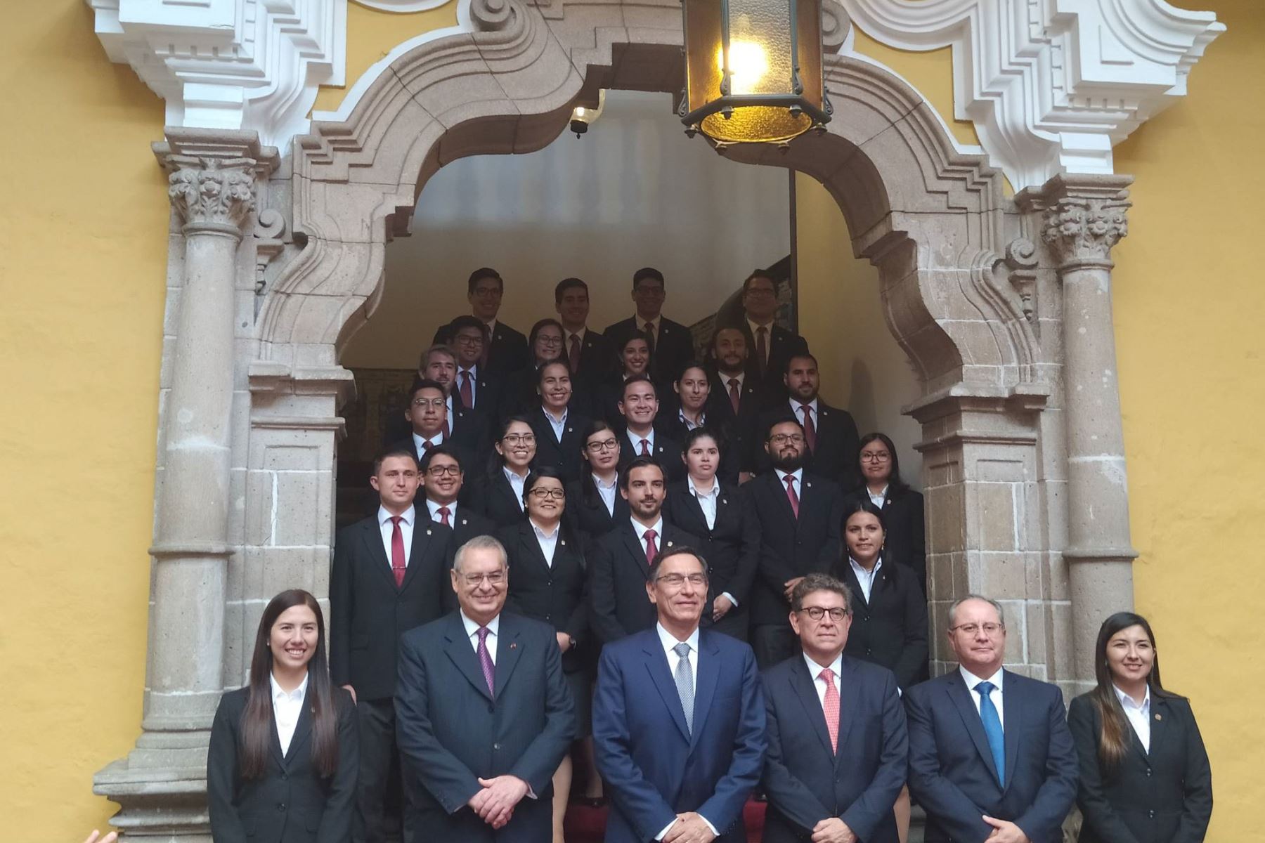 Presidente Martín Vizcarra asiste a clausura del año lectivo 2019 de la Academia Diplomática.