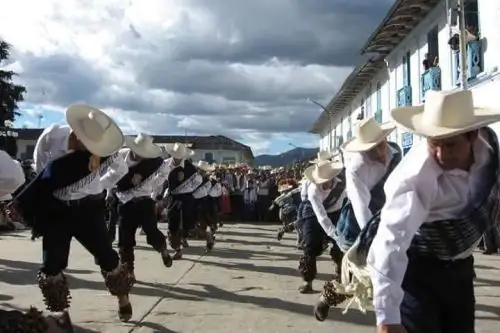 El Ministerio de Cultura declaró a la danza “La Guayabina”, oriunda del caserío Santa Rosa, en el distrito y provincia de Celendín, departamento de Cajamarca, como Patrimonio Cultural de la Nación.