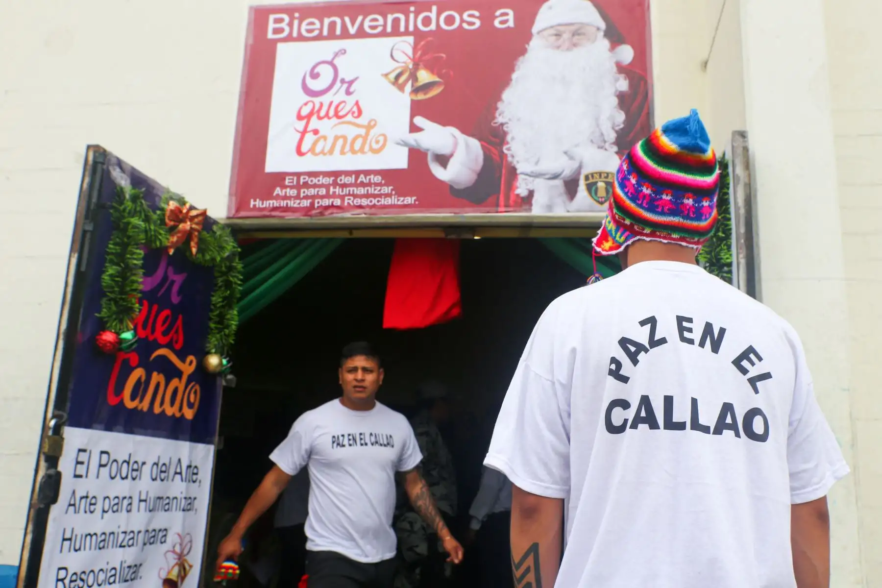 Conformada por 170 internos, en coro e instrumentos, de los centros penitenciarios del Callao, Lurigancho y Mujeres Chorrillos, por primera vez se presentará en público la Gran Orquesta INPE-Orquestando. Foto: ANDINA/Héctor Vinces