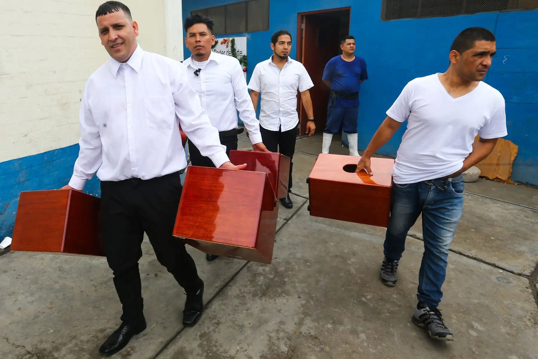 Conformada por 170 internos, en coro e instrumentos, de los centros penitenciarios del Callao, Lurigancho y Mujeres Chorrillos, por primera vez se presentará en público la Gran Orquesta INPE-Orquestando. Foto: ANDINA/Héctor Vinces