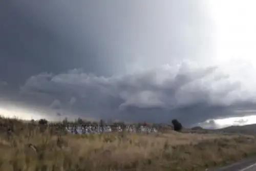 El periodo de lluvias en los andes del extremo sur del territorio nacional tiende a intensificarse durante el periodo de verano, presentando los picos más altos durante enero y febrero