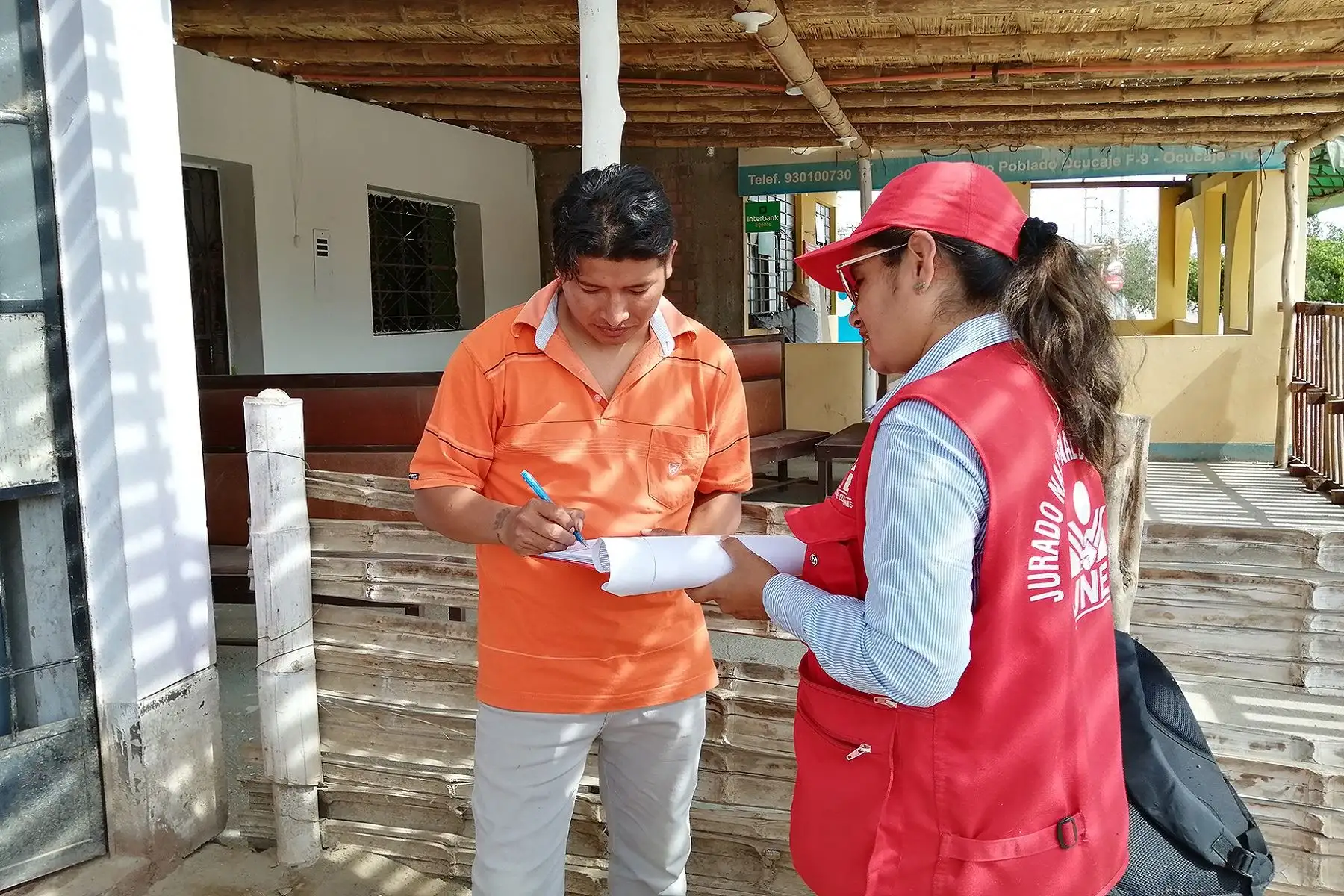 Fiscalizadores del JNE. Foto: Difusión.