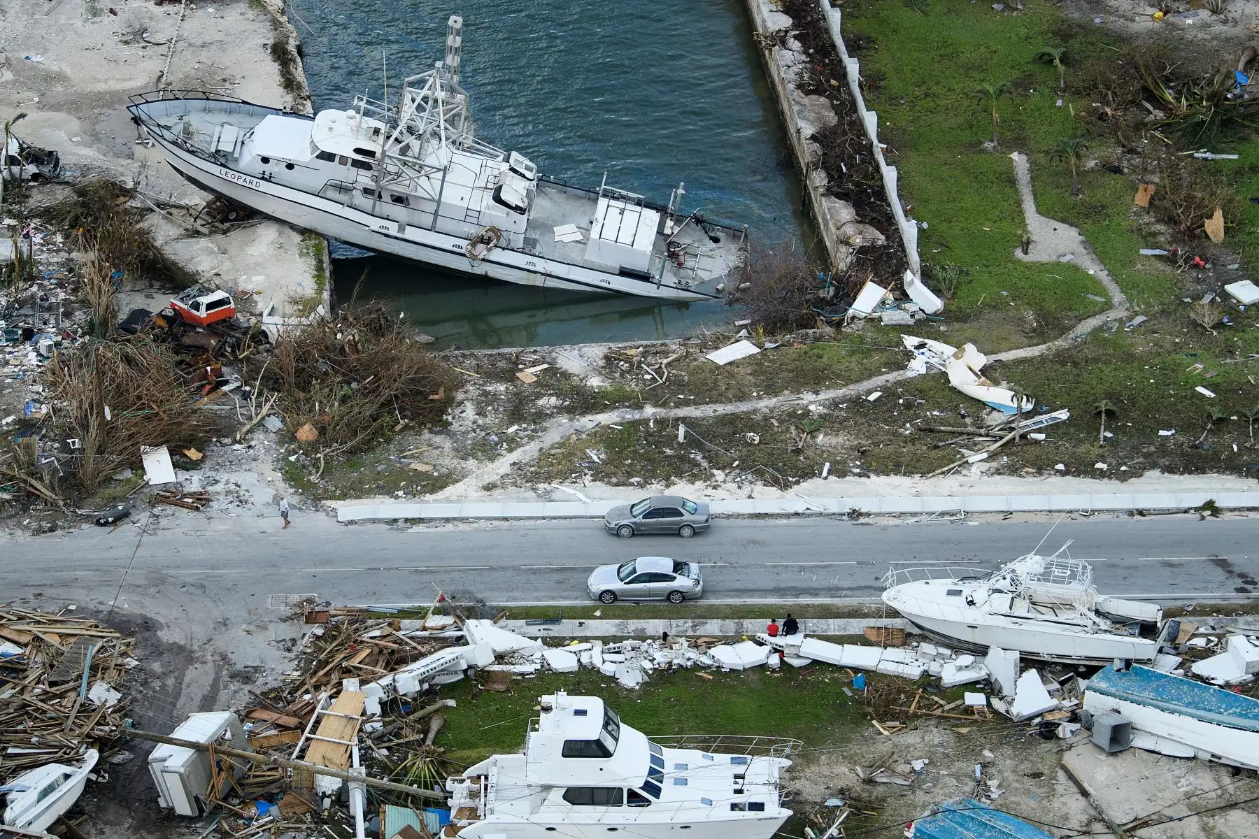 Vista aérea de los daños causados ​​por el huracán Dorian el 5 de septiembre de 2019 en las Bahamas. Foto: AFP