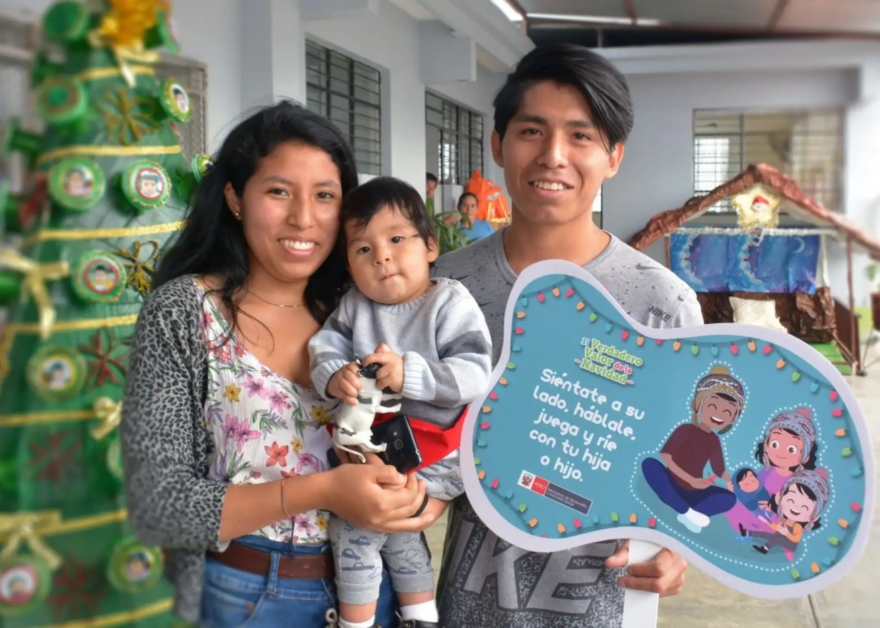 La ministra de Desarrollo e Inclusión Social, Ariela Luna, invitó hoy a los padres de familia a sumarse a la campaña "El verdadero valor de la Navidad".