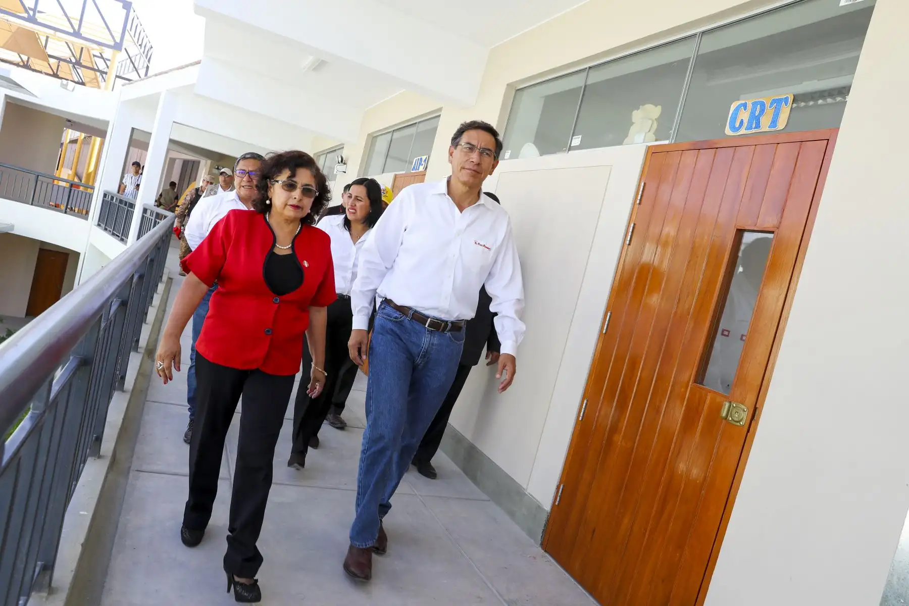 El presidente de la República, Martín Vizcarra, inaugura la Institución Educativa Emblemática 41041 Cristo Rey de Camaná en Arequipa.

Foto: ANDINA/Prensa Presidencia