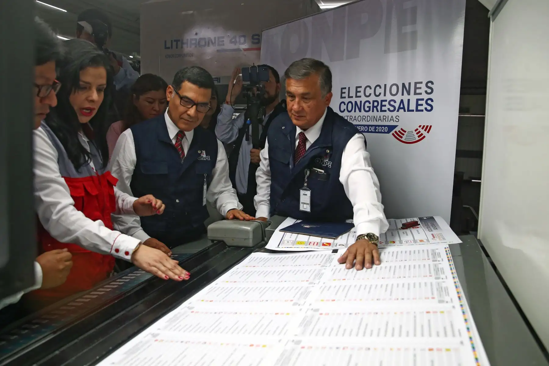 Inicio de impresión de las cédulas de sufragio para las elecciones congresales extraordinarias 2020.

Foto: ANDINA/Vidal Tarqui