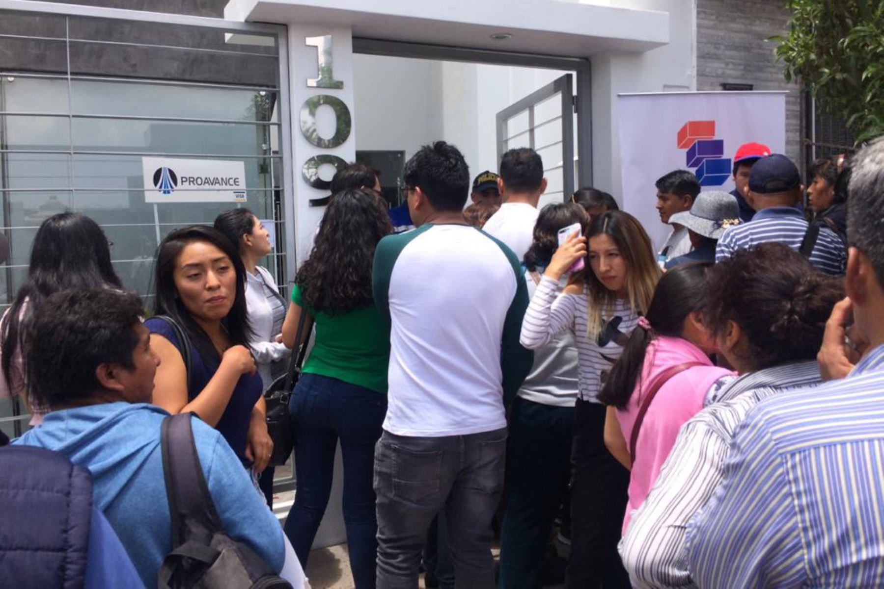 Sunedu brinda orientación a estudiantes de Arequipa por el cierre de la Universidad Alas Peruanas. Foto: Rocío Méndez