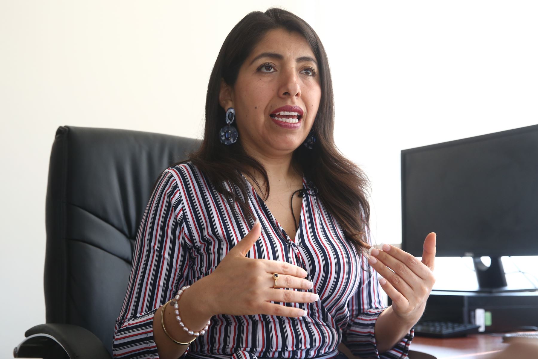 Directora ejecutiva de la Autoridad para la Reconstrucción con Cambios, Amalia Moreno. ANDINA/Vidal Tarqui