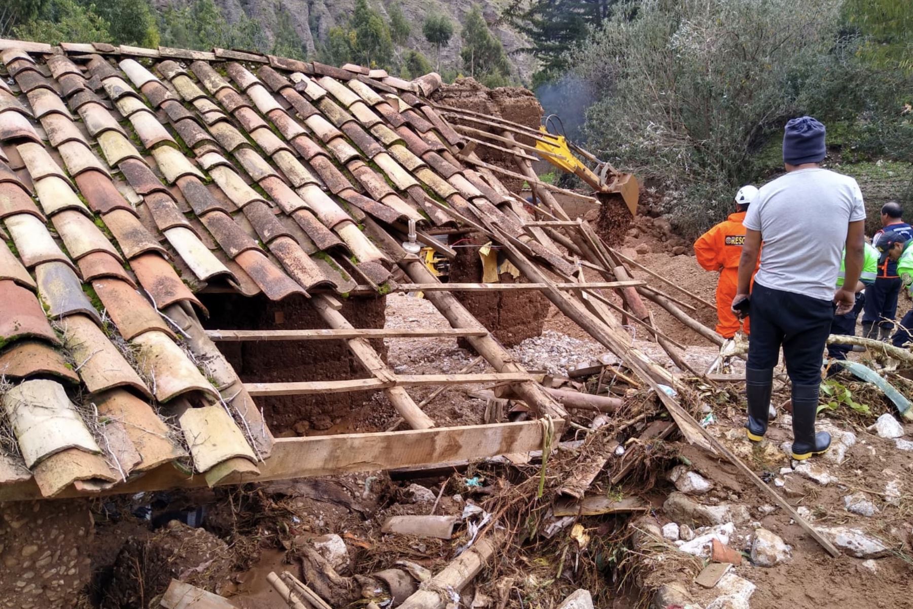 Lluvias intensas activaron la quebrada Pacayhuarmi, que produjo un huaico en el distrito de Ahuac, provincia de Chupaca, región Junín. Foto: Cortesía Pedro Tinoco
