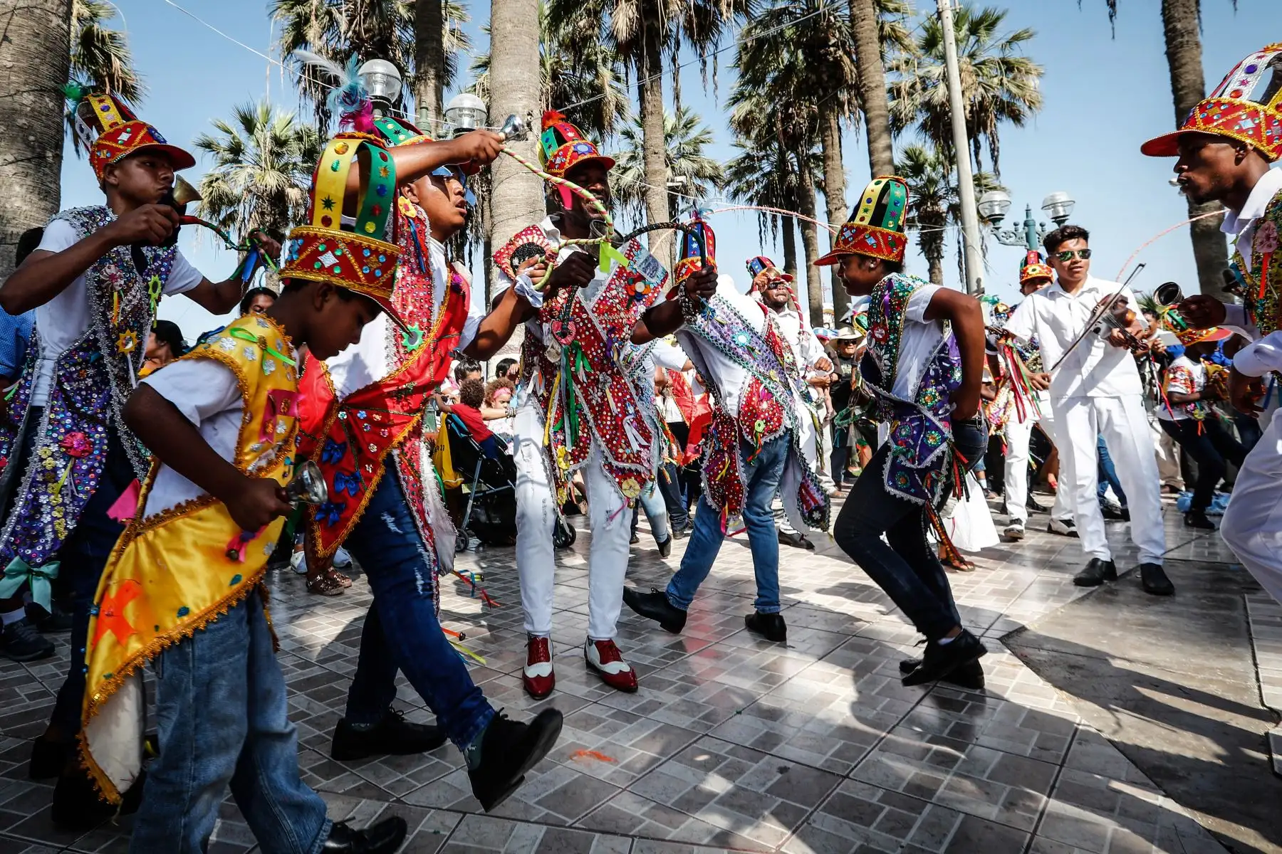 "Atajo de Negritos Amador Ballumbrosio" y Festividades por la Virgen del Carmen en Chincha.
Foto: ANDINA/Carlos Lezama