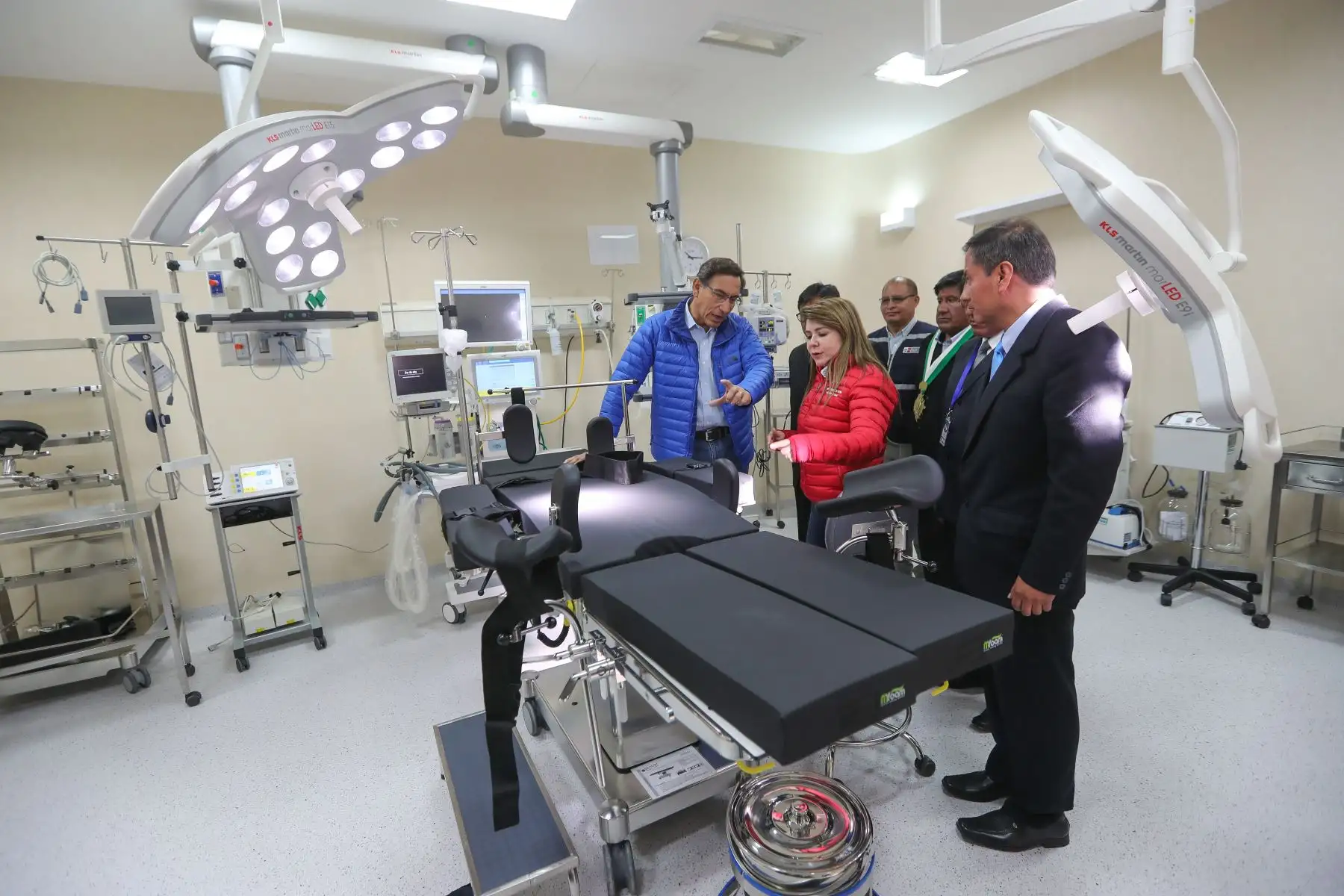 Presidente Martín Vizcarra visita la región Puno para inspeccionar obras de ampliación y mejoramiento del Hospital de Apoyo “ San Martín de Porres ” en la ciudad de macusani.
Foto: ANDINA/Prensa Presidencia