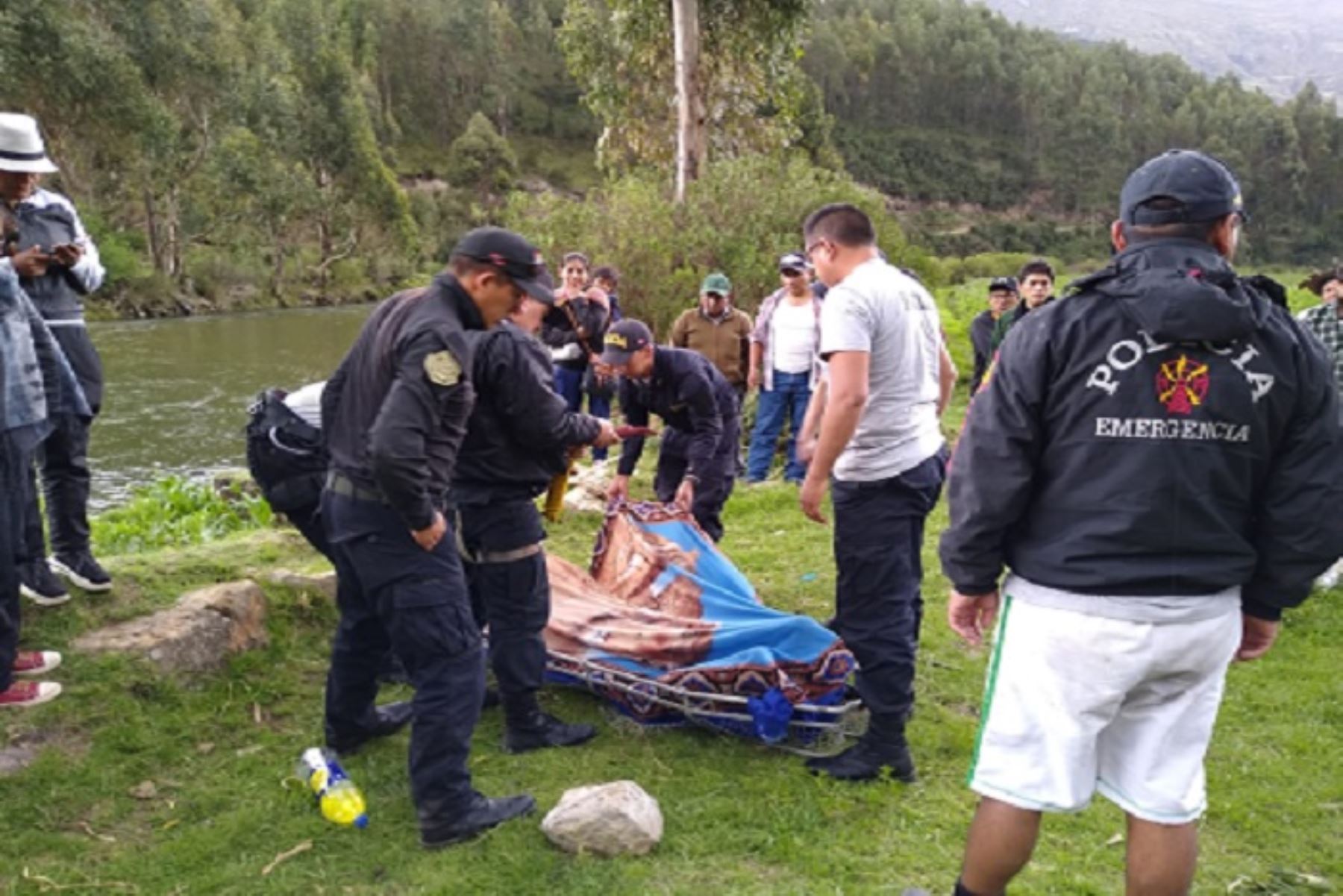 Recuperan cadáver de soldado que fue arrastrado por las aguas del río Cunas