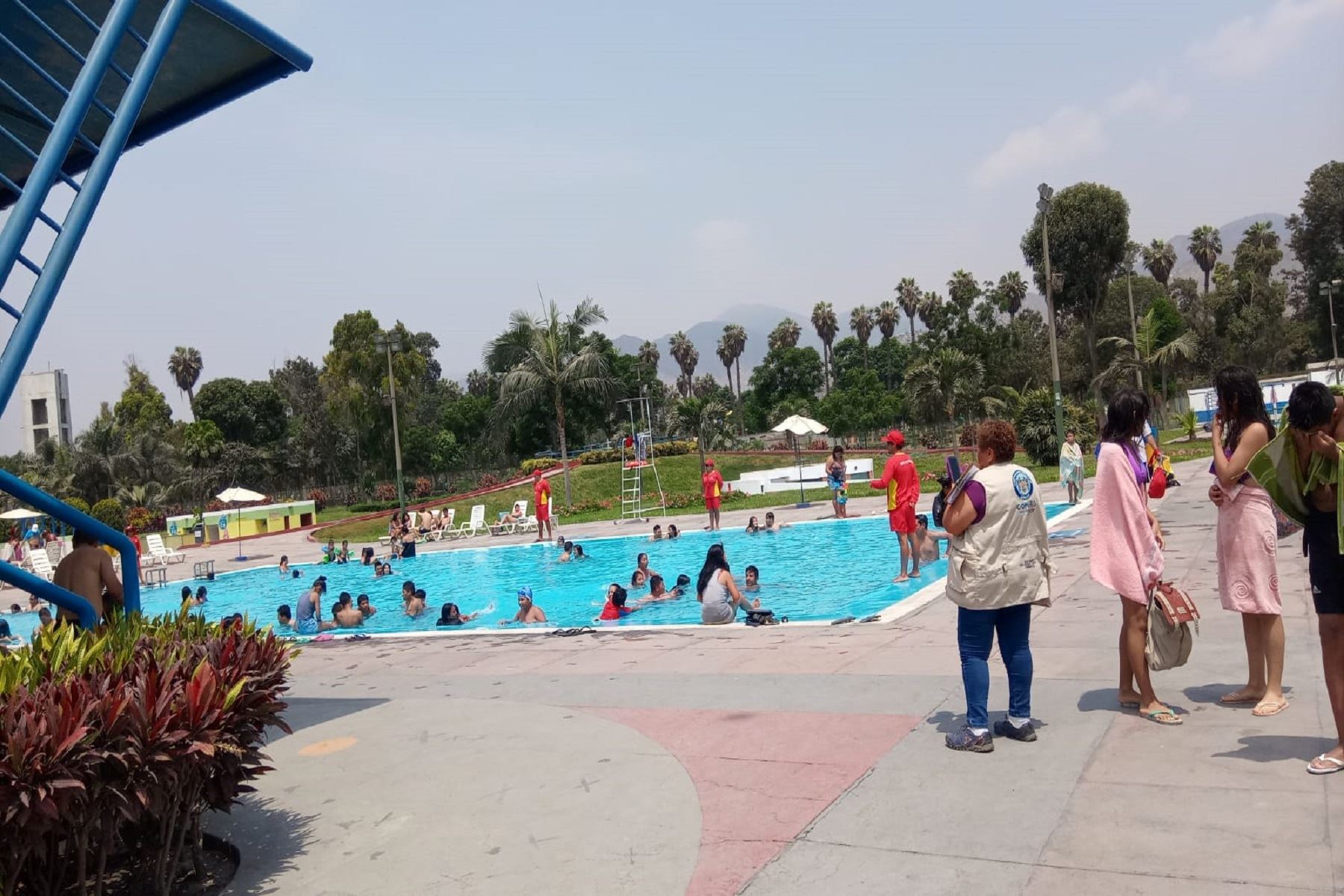 Clausuran piscinas en Comas por incumplir normas sanitarias Foto: Difusión