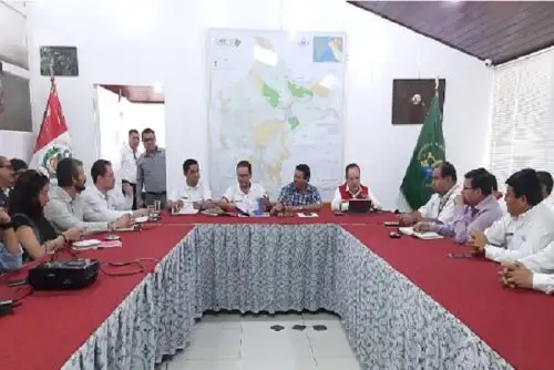 El viceministro de Desarrollo e Infraestructura Agraria y Riego, Carlos Ynga, participó en una reunión de trabajo con el gobernador regional, Elesbán Ochoa; el titular de Comercio Exterior y Turismo, Edgar Vásquez, y funcionarios.