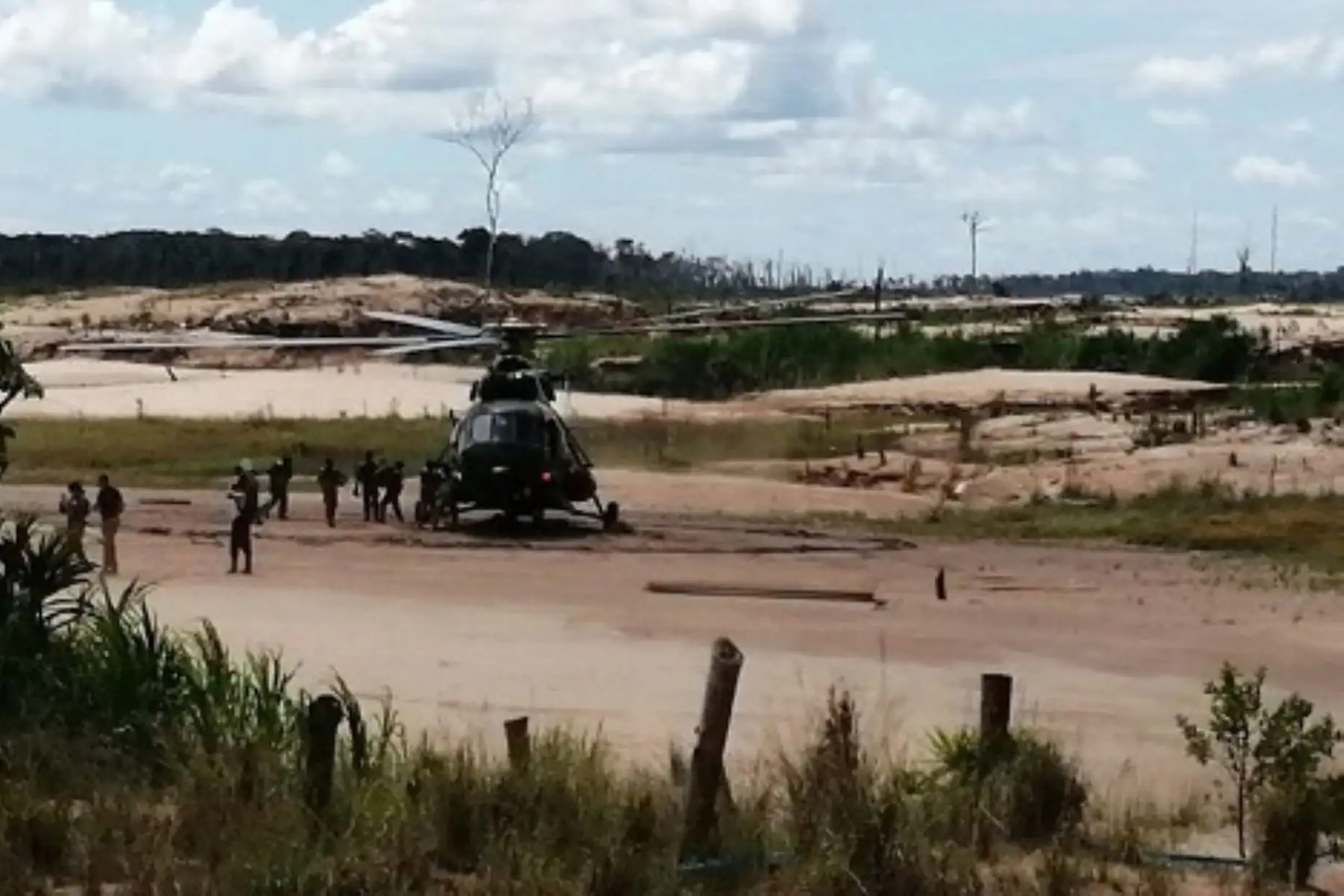 Ministra del Ambiente, Fabiola Muñoz, destacó los logros alcanzados al cumplirse el primer año de la operación Mercurio que se ejecuta en la zona de La Pampa, en Madre de Dios. ANDINA/Difusión