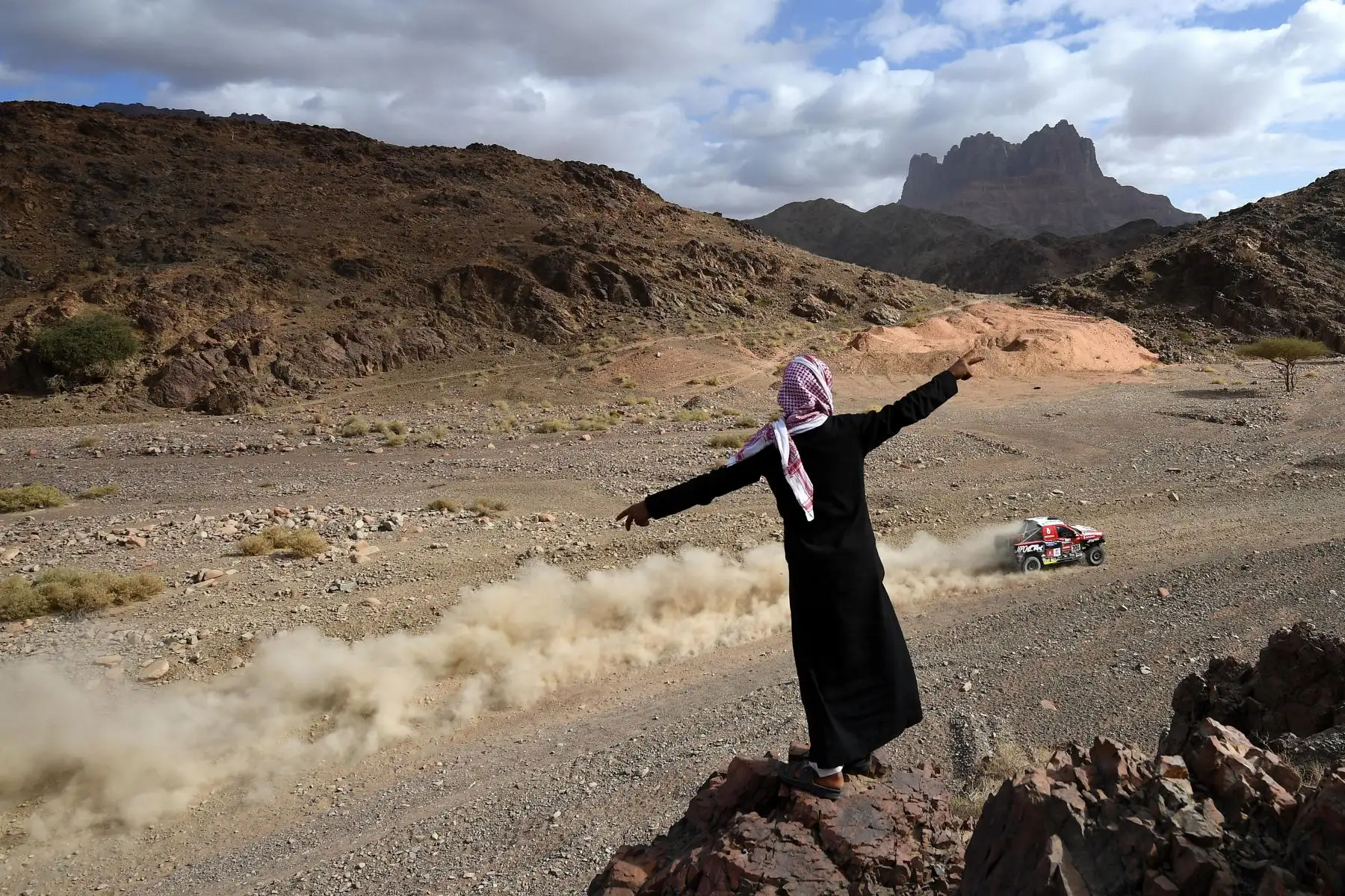 El piloto checo de Ford Martin Prokop, compite en la carretera durante la Etapa 4 del Dakar 2020 en Arabia Saudita. Foto: AFP