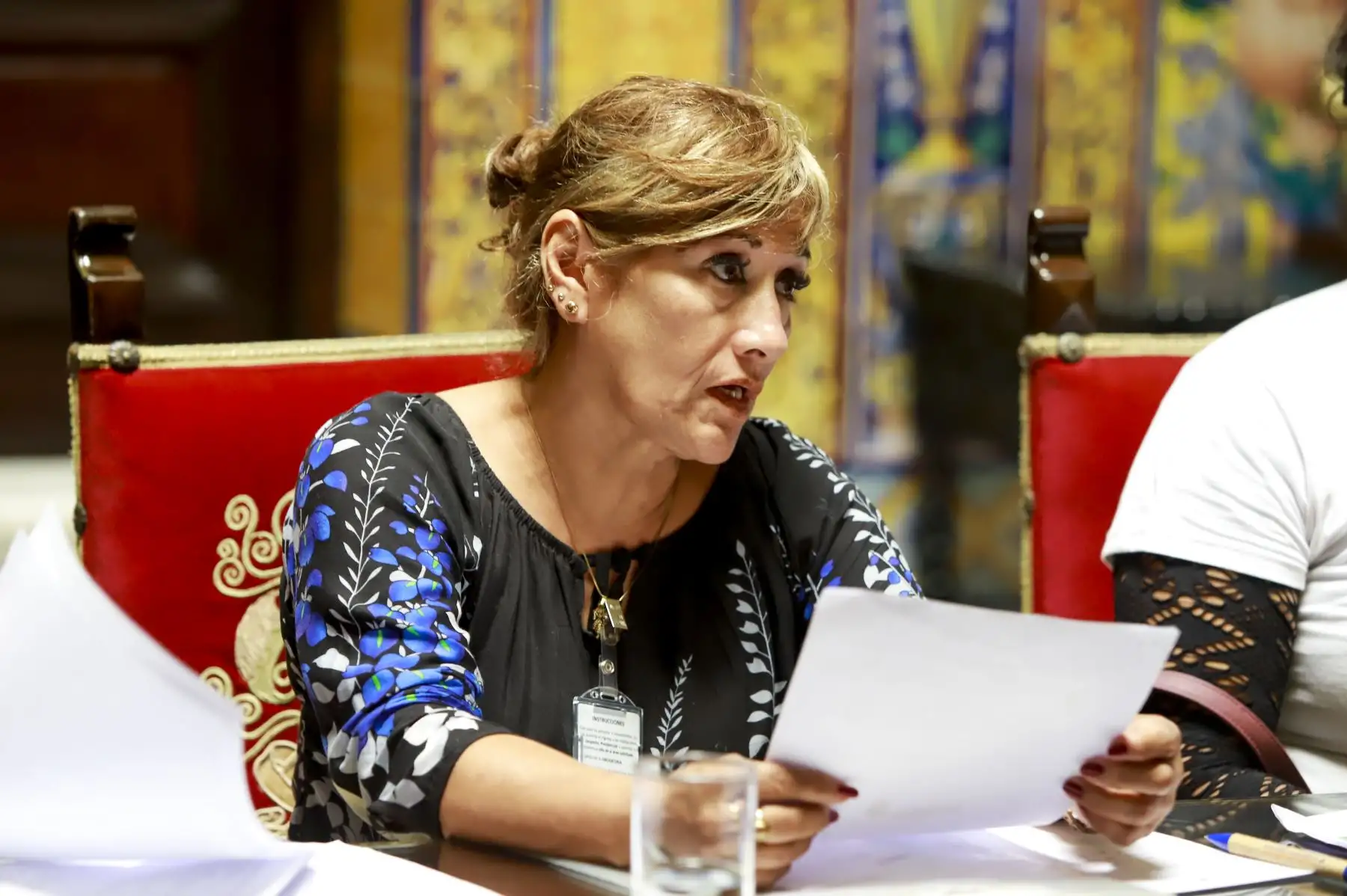 La ministra de la Mujer, Gloria Montenegro y viceministra de Poblaciones Vulnerables, Cecilia Aldave, se reunieron en Palacio con miembros del colectivo “Familias Unidas por Justicia: Ni una asesinada más", conformado por familiares de víctimas de feminicidio.
Foto: ANDINA/Difusión