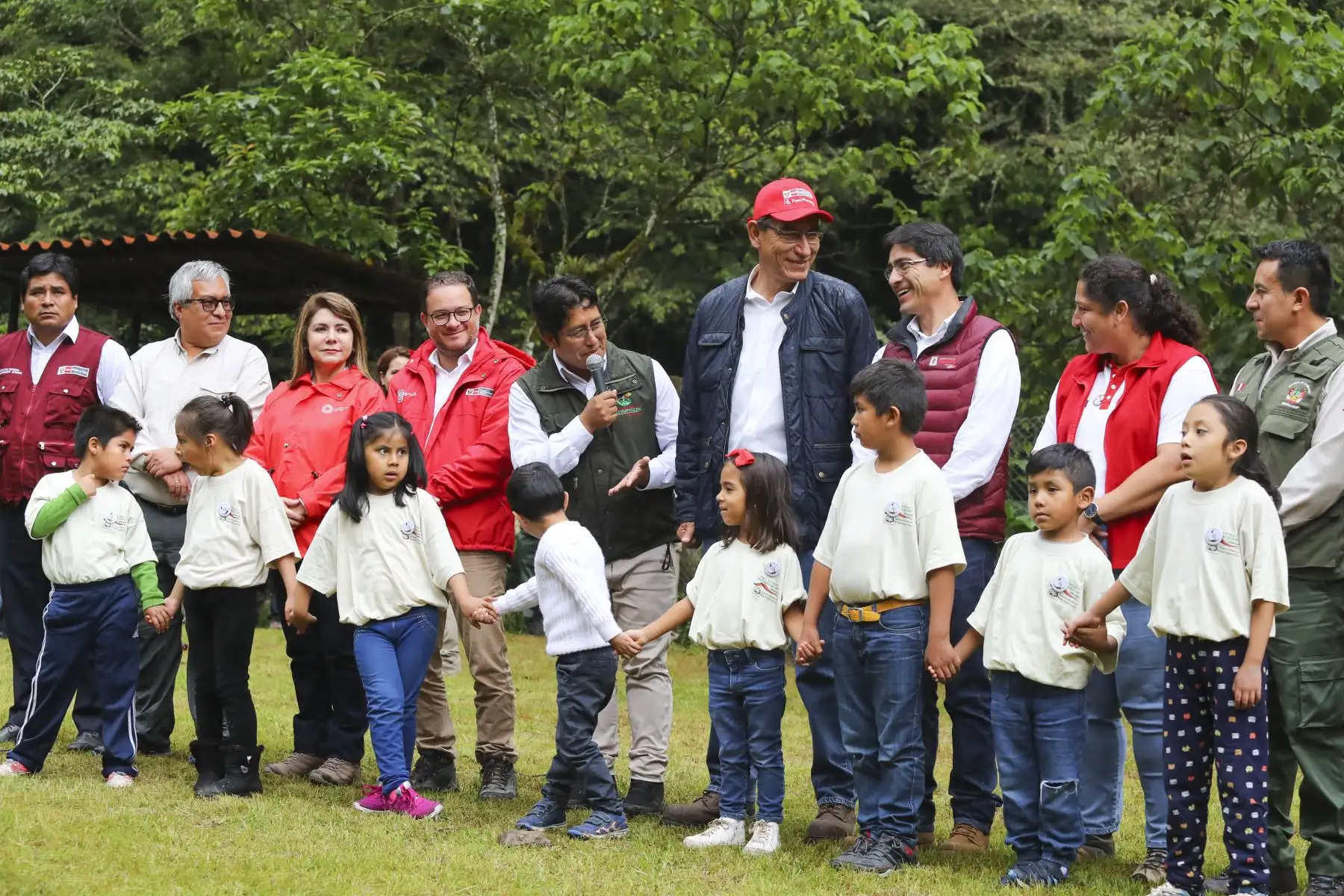 Presidente Martín Vizcarra promueve reforestación de un millón de árboles para el Santuario Histórico Machupicchu  y de su zona de amortiguamiento.Foto: ANDINA/Prensa Presidencia