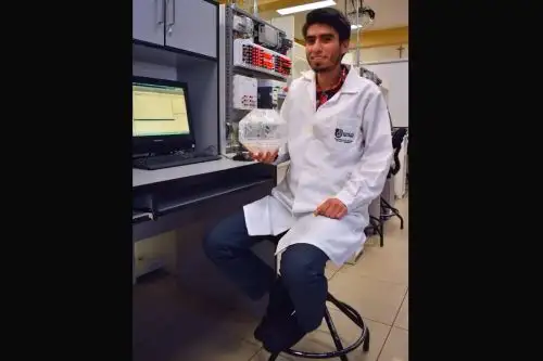 Conoce a Rayner Montes de Oca, el joven talento que diseña satélites en Arequipa. ANDINA/Difusión
