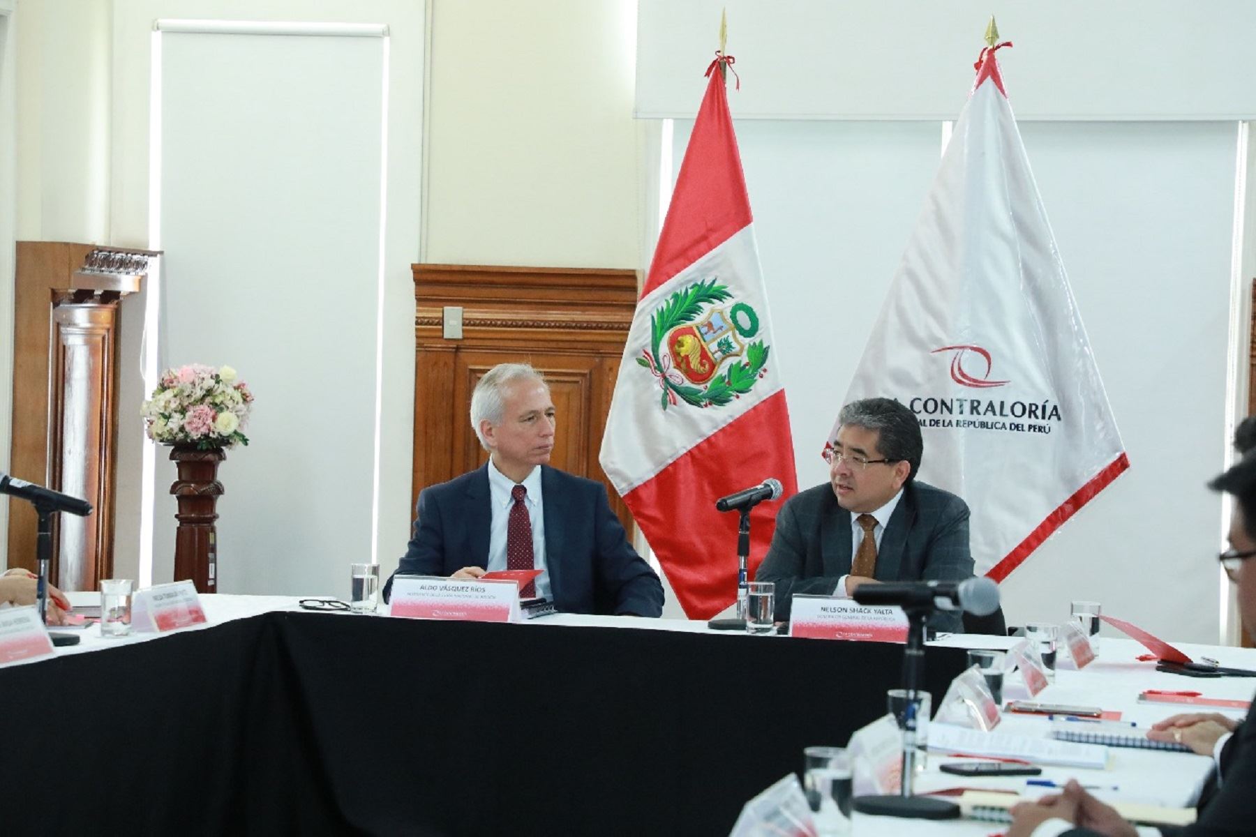 Presidente de la JNJ, Aldo Vásquez y contralor Nelson Shack. Foto: Difusión.