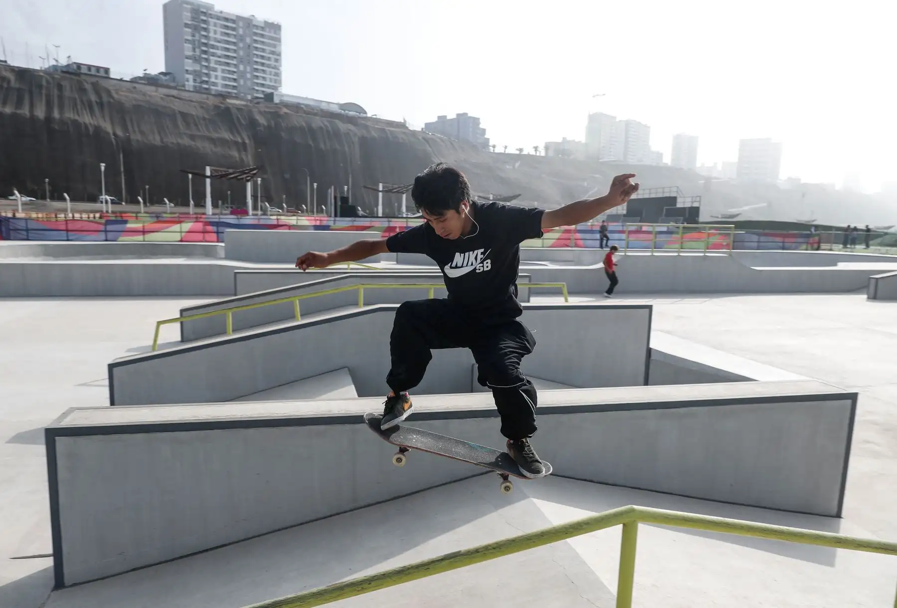Comité organizador de Lima 2019 inició programa de captación y formación de talento en sede de la Costa Verde con clases de skateboarding, ciclismo BMX, vóley playa y patinaje. Foto: ANDINA/Renato Pajuelo