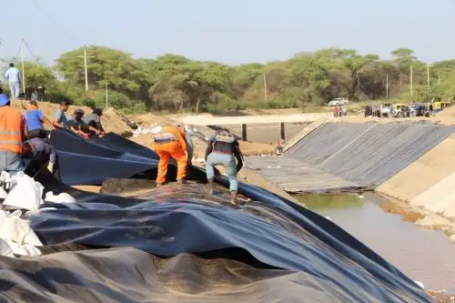 Con apoyo del Ejército, el Gobierno acelera los trabajos para restablecer servicio de agua en Piura.Foto:  ANDINA/Difusión.
