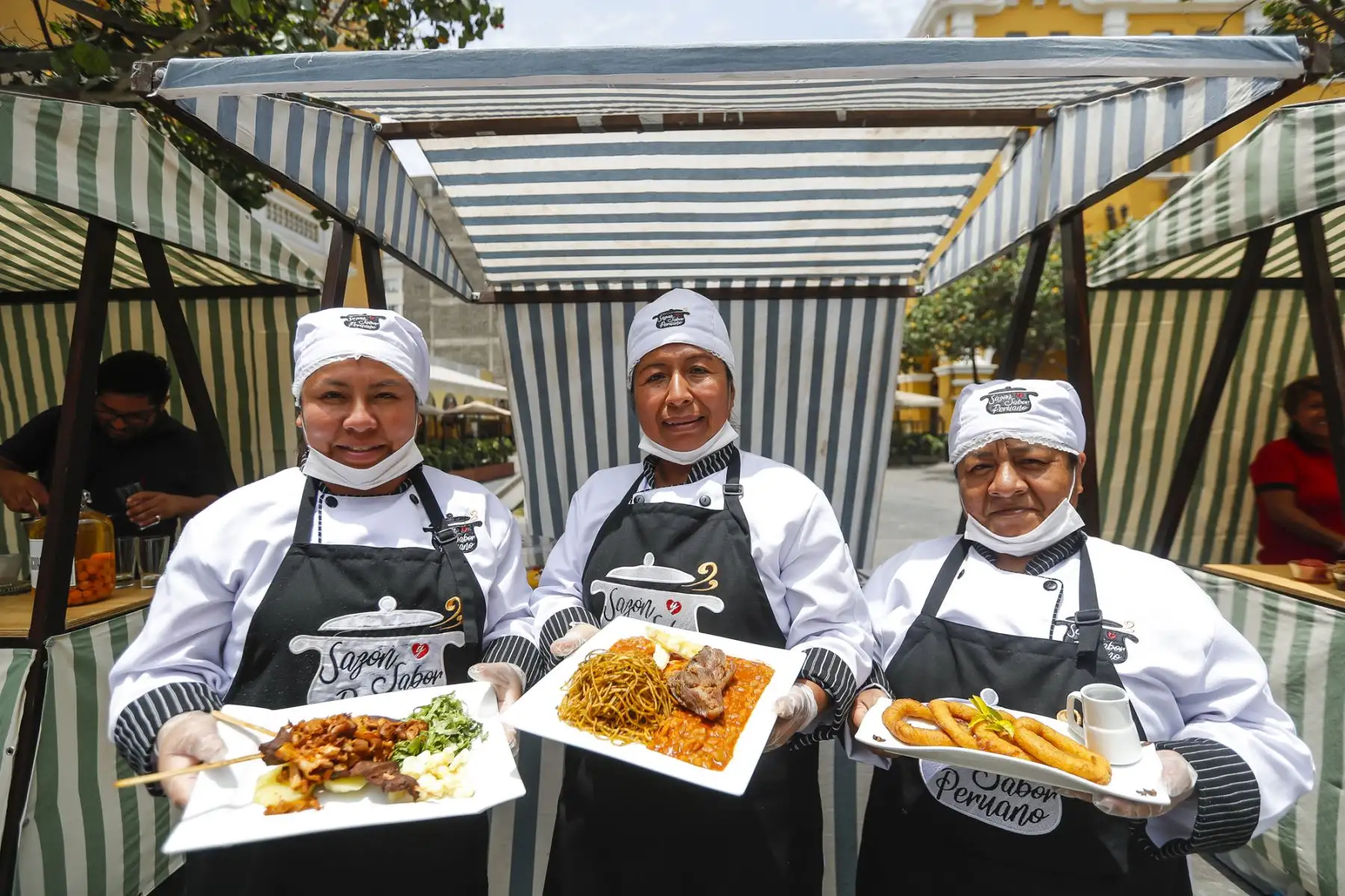 Alcalde Jorge Muñoz presenta el programa de actividades por los 485 años de fundación de Lima, que contempla diverso contenido cultural, histórico, turístico y gastronómico.
Foto: Difusión Municipalidad de Lima