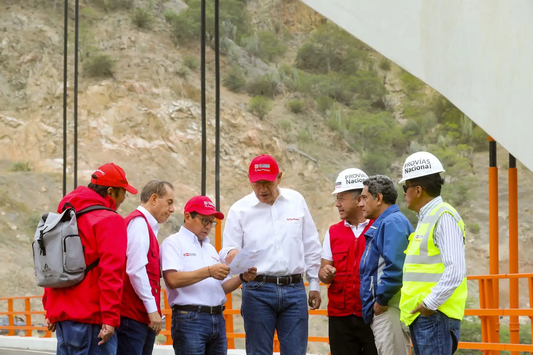 El presidente Martín Vizcarra, inaugura el puente Chacanto, que une las regiones Cajamarca y Amazonas. Foto: ANDINA/Prensa Presidencia