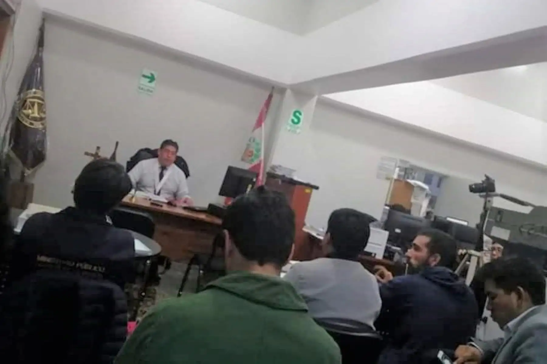 Juzgado ordena comparecencia con restricciones para turista argentino acusado de atentado contra el patrimonio de Machu Picchu, en Cusco.
