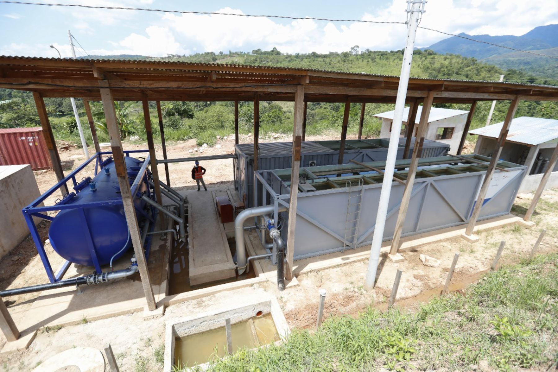 Ministerio de Vivienda instalará dos plantas portátiles de agua potable en Uchiza que beneficiará a los pobladores damnificados por el desborde de ríos.