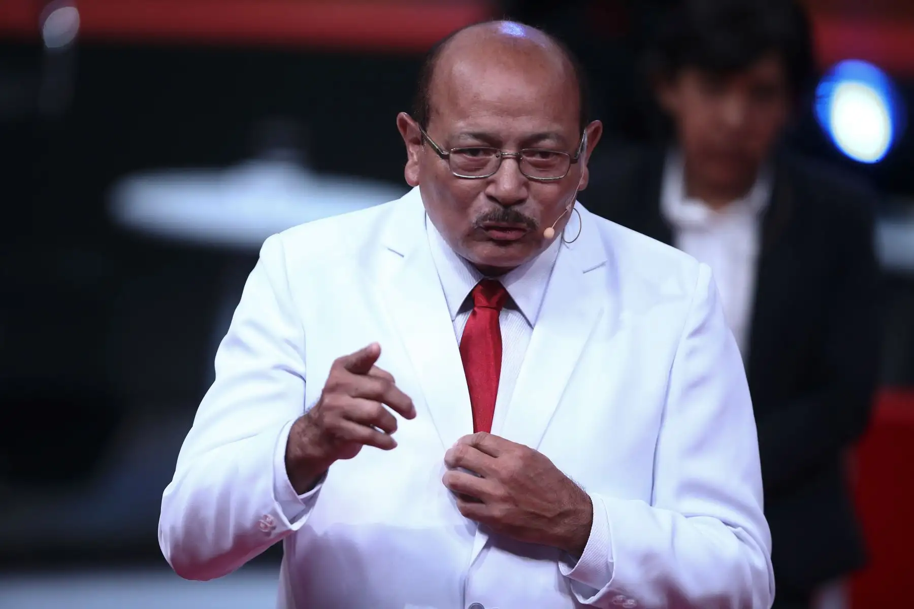 José Quiñones, candidato al Congreso por Democracia Directa participa en segundo debate de Lima Metropolitana. Foto: ANDINA/Tarqui Vidal