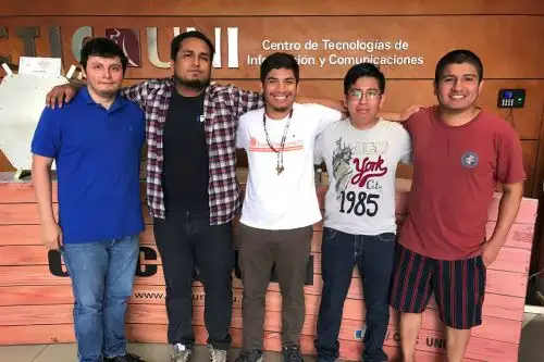 Foto: Alumnos de la UNI