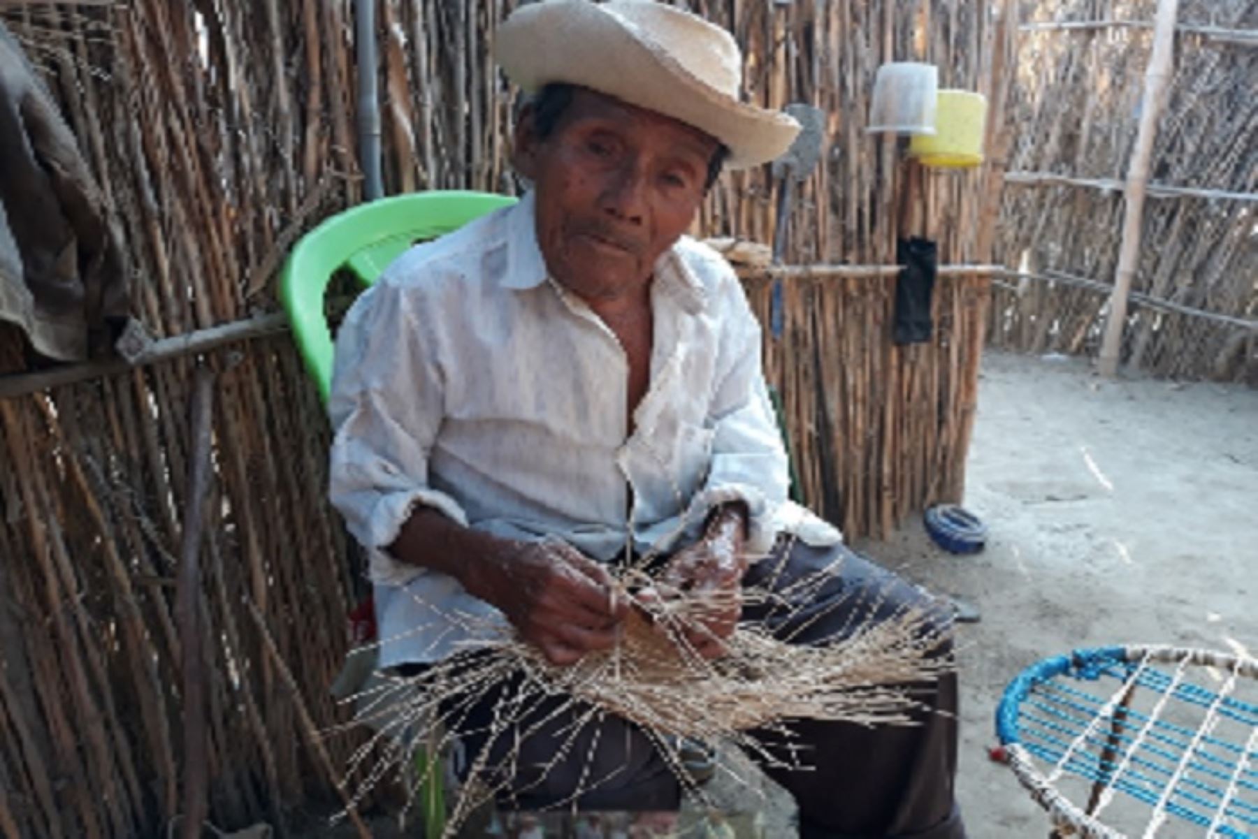 Piura lamenta el deceso de Manuel Juárez Villegas, el último maestro tejedor de paja toquilla, un arte ancestral donde las mujeres tienen mayor participación.