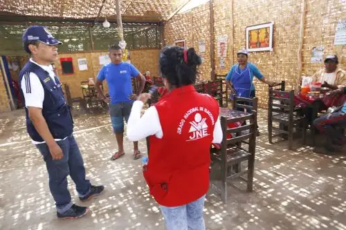 Fiscalización de la ley seca por parte del JNE. Foto: Difusión.