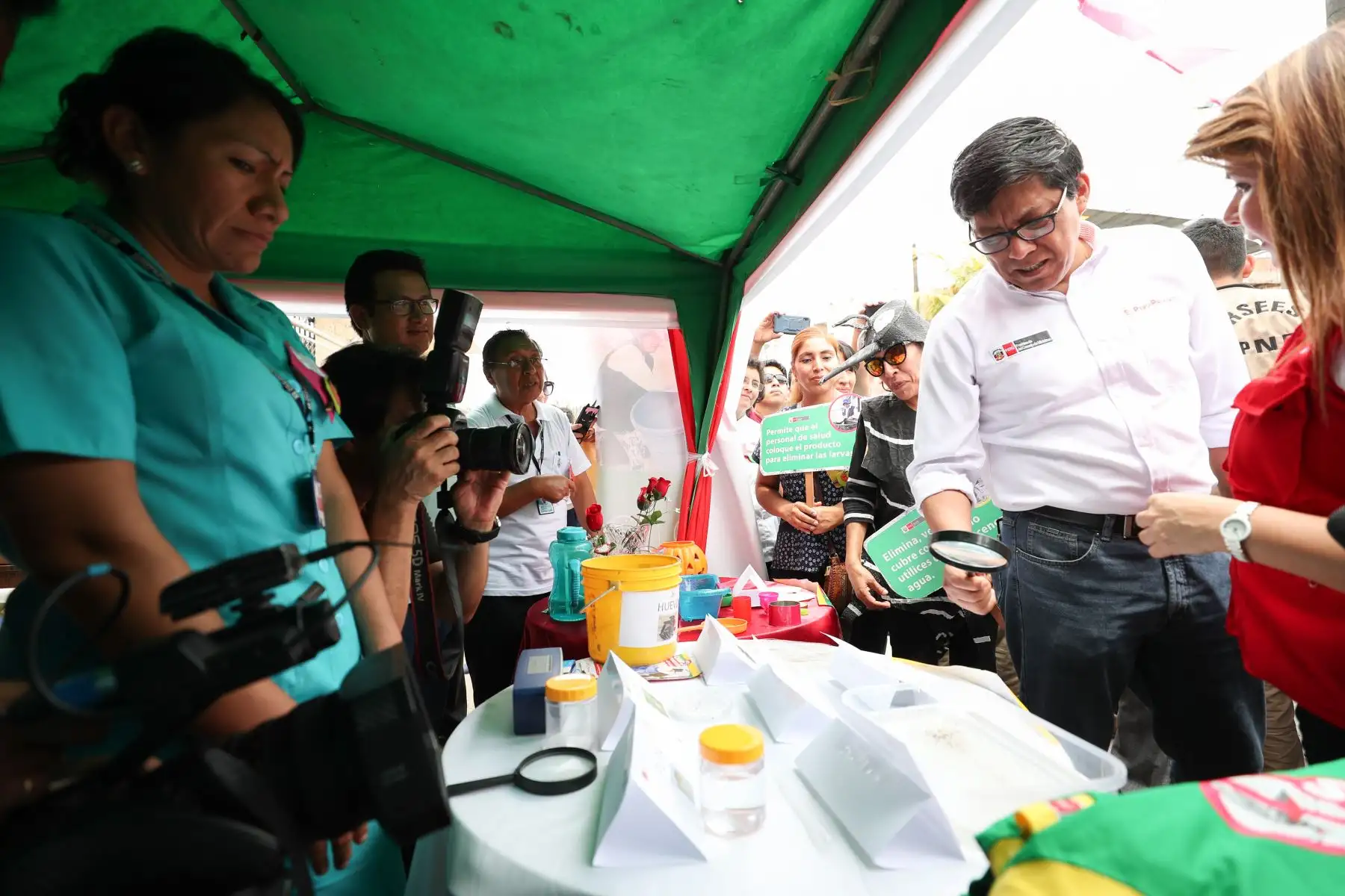 Jefe de Gabinete Vicente Zeballos y ministra de Salud Elizabeth Hinostroza ponen en marcha Centro de Salud Mental Comunitario en San Ramón, Junín. Foto: ANDINA/PCM