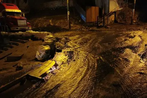 Caída de huaico causa daños severos en varias viviendas ubicadas en distrito de Uchumayo, en Arequipa. ANDINA/Difusión