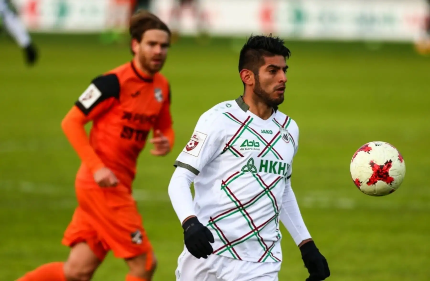 En 2016, se hace oficial su traspaso al FC Rubin Kazán de Rusia. Estuvo en el equipo hasta mitad del año 2017. Difusión