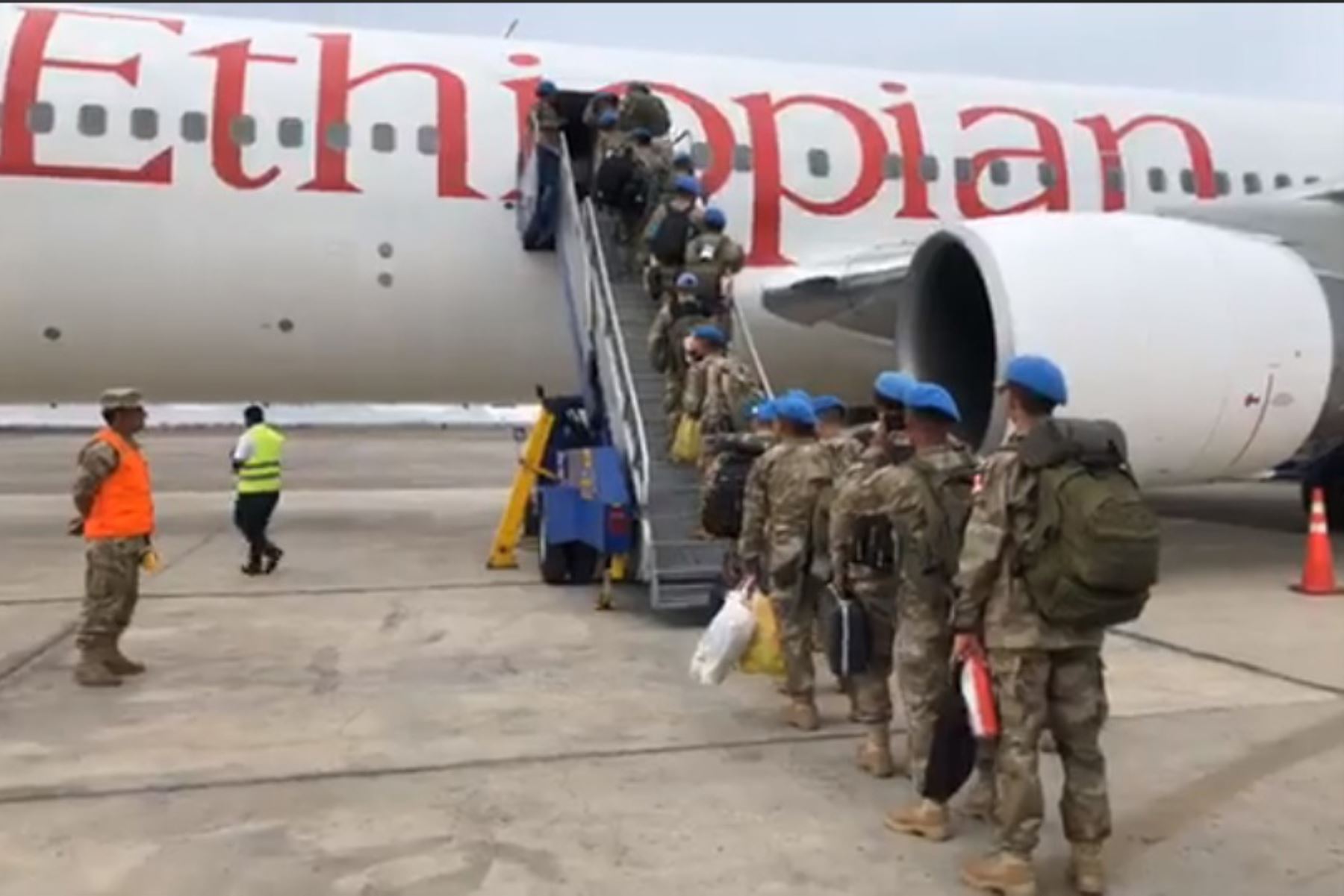 Más de 200 militares peruanos partieron al África. Foto: ANDINA/Difusión