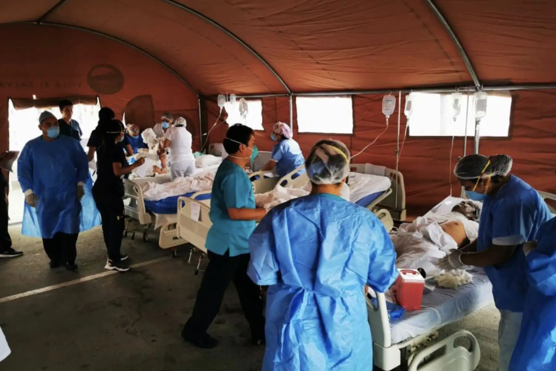 Mas de 30 heridos son atendidos de  emergencia por quemaduras de grado II y III. 07 niños son trasladados al hospital del niño. Foto:ANDINA/Minsa