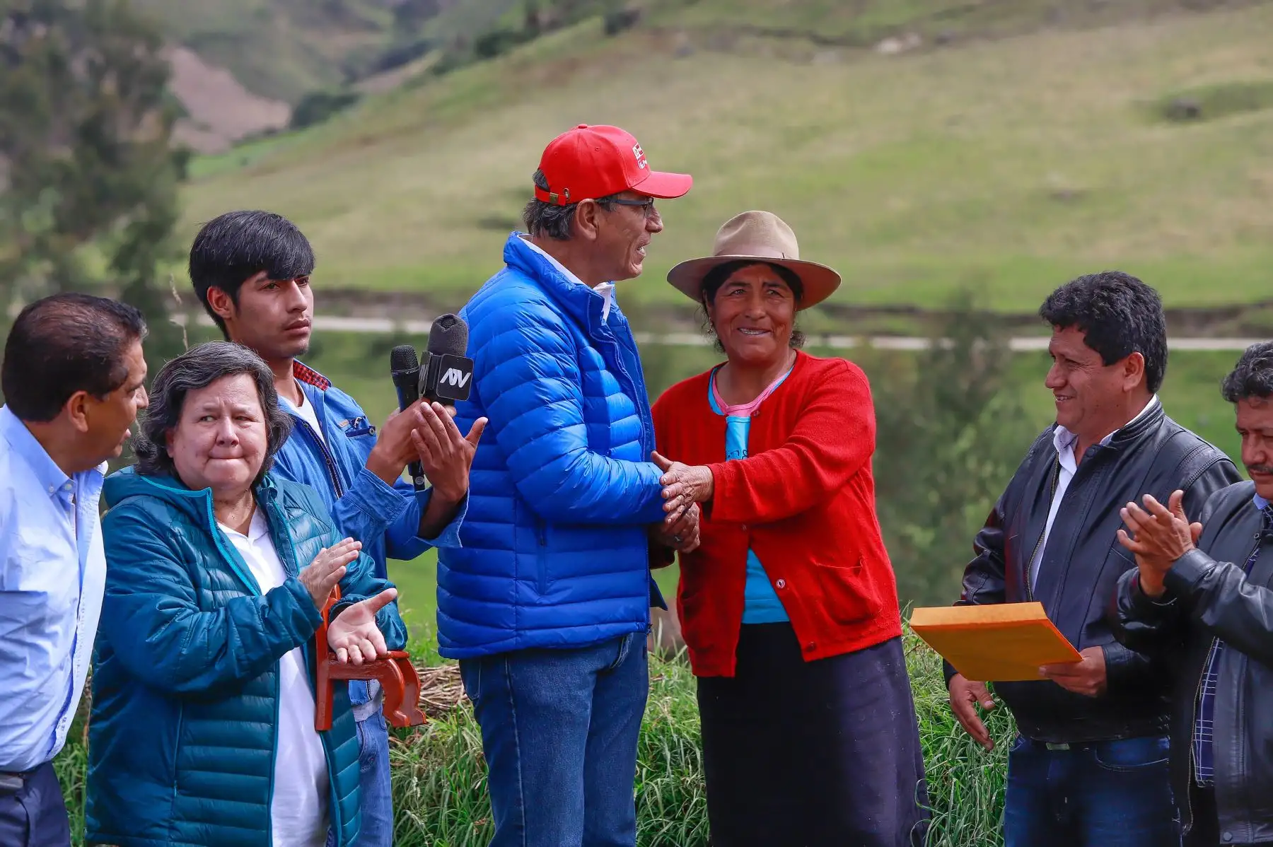 Visita a una familia usuaria del programa Haku Wiñay de FONCODES,en el centro poblado de Pachachaca,  provincia de Julcán.
Foto: ANDINA/Prensa Presidencia