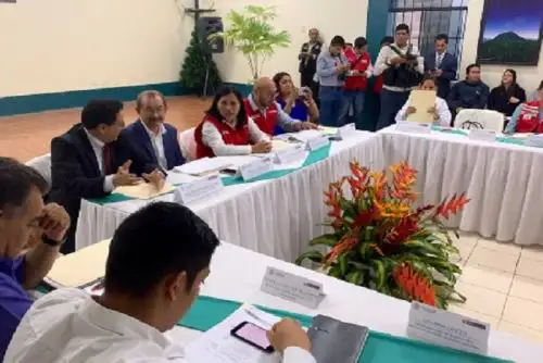 La ministra de Educación, Flor Pablo, invocó el compromiso de todos para garantizar que las clases escolares se inicien de la mejor manera el 16 de marzo.
