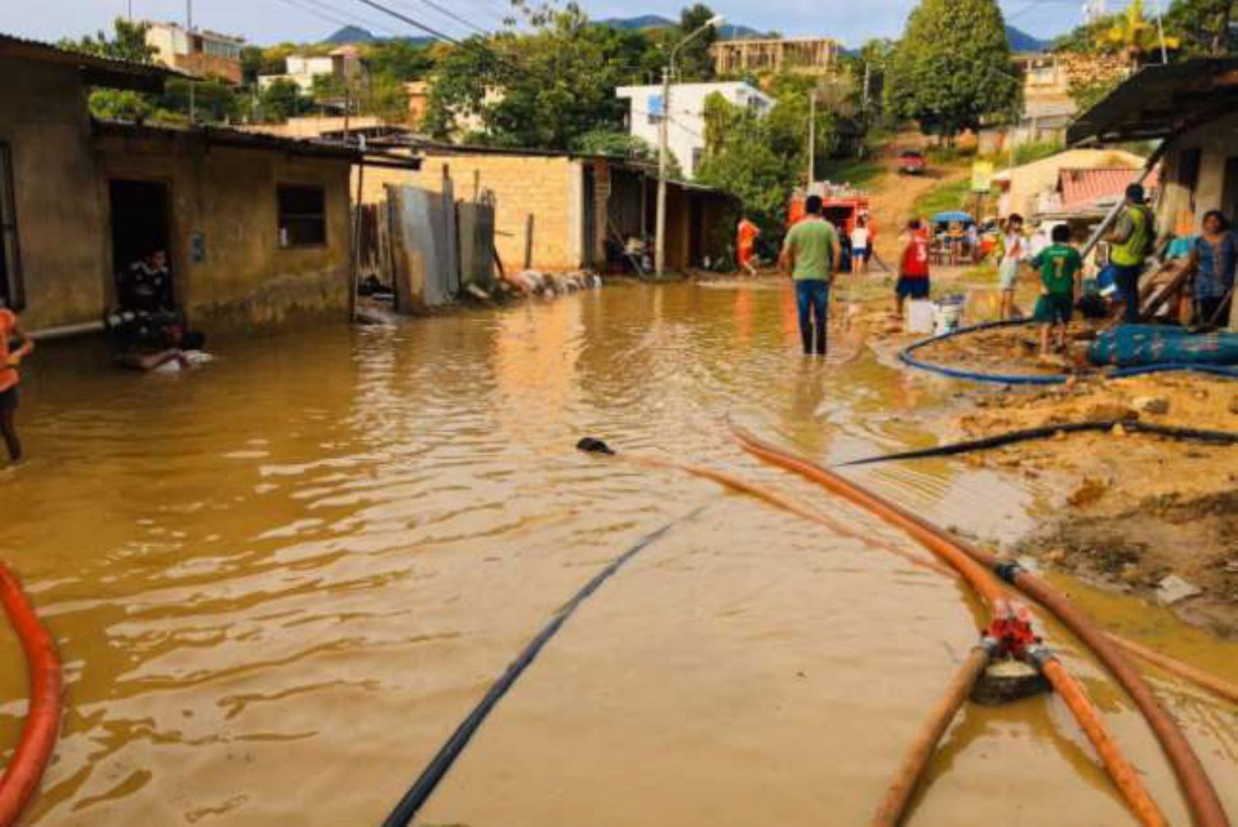 Lluvias intensas en Tarapoto dejan 3 heridos, 59 familias damnificadas y 111 familias afectadas; además de cuantiosos daños materiales. ANDINA/Difusión