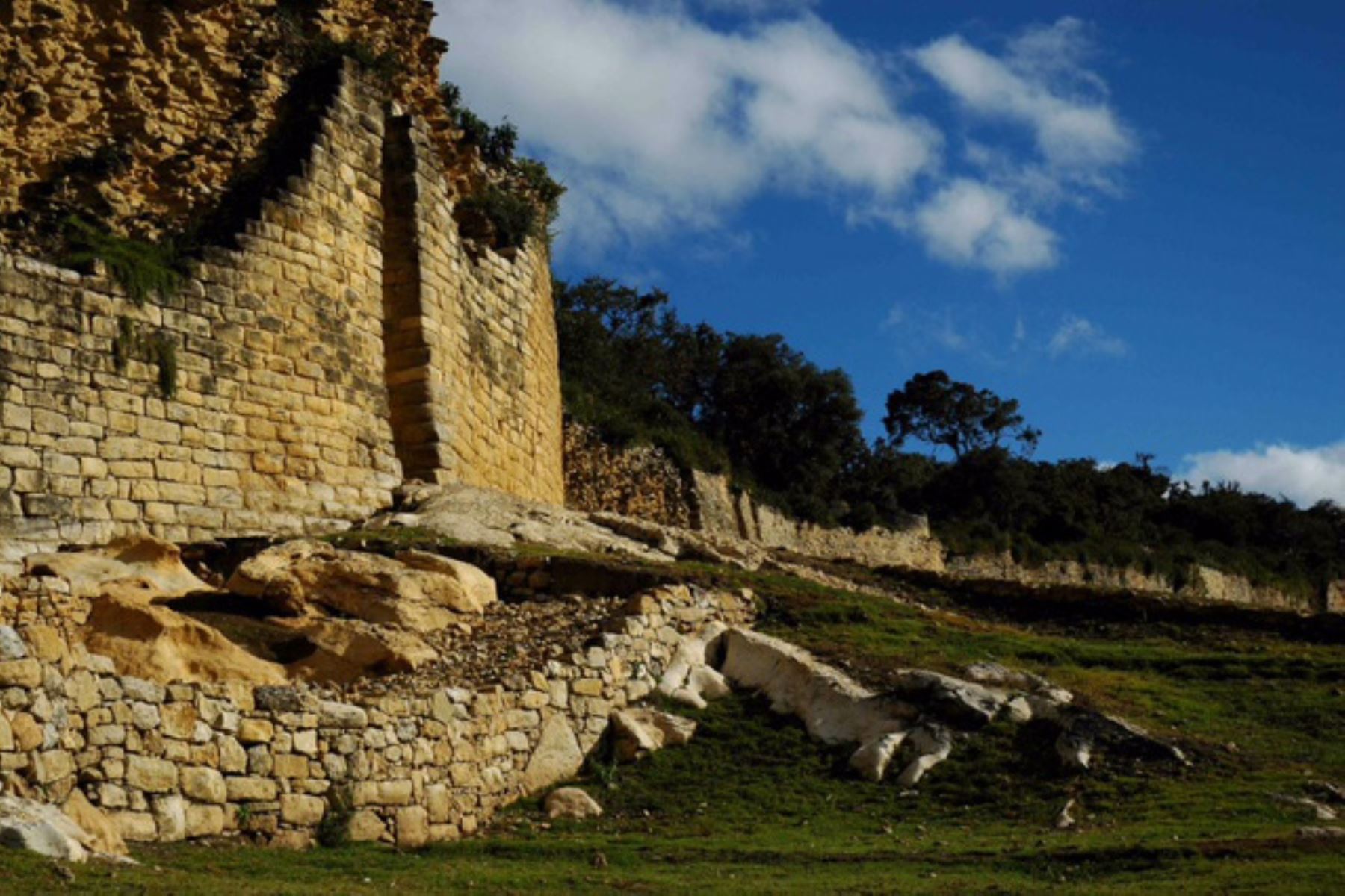 El Ministerio de Cultura anunció que mañana se reabrirá la fortaleza de Kuélap, el emblemático sitio arqueológico de Amazonas. Foto: ANDINA/difusión.