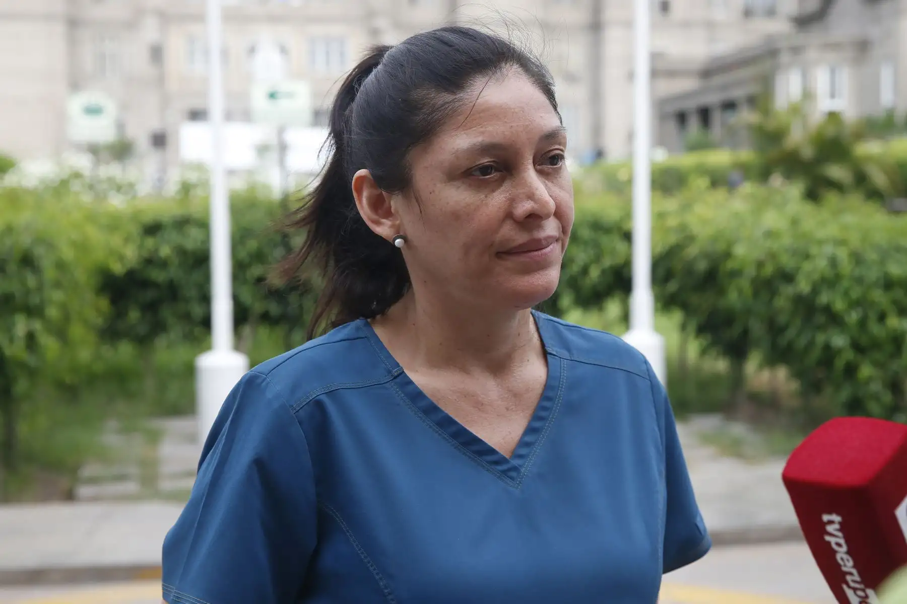 Conferencia de prensa de la Dra. Gianina Cárdenas , jefa de guardia del hospital Arzobispo Loayza, sobre el balance de los heridos en el incidente en Villa el Salvador.
Foto: ANDINA/ Eddy Ramos